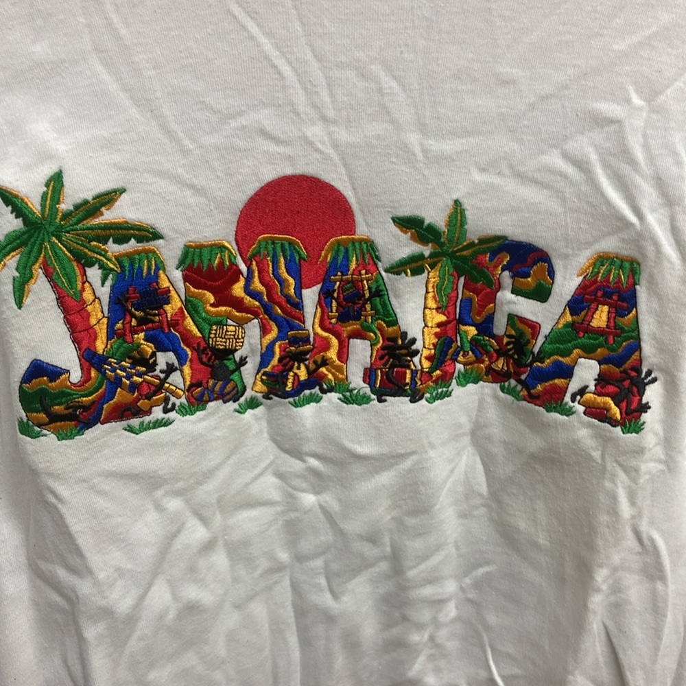 Vintage White Jamaica Embroidered Graphic T-Shirt